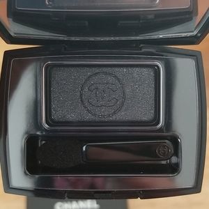 NIB Chanel Limited Eyeshadow Single Blk Star